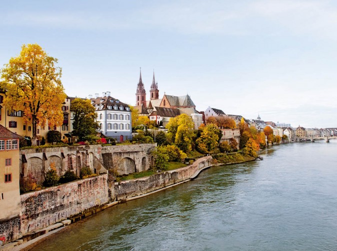 Grossbasler Rheinufer_(c) Basel Tourismus